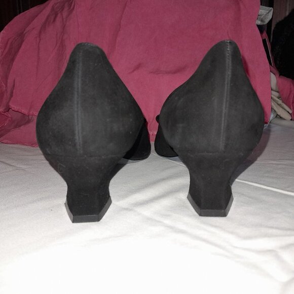 Thierry Rabotin Black Suede Pumps - Picture 8 of 16